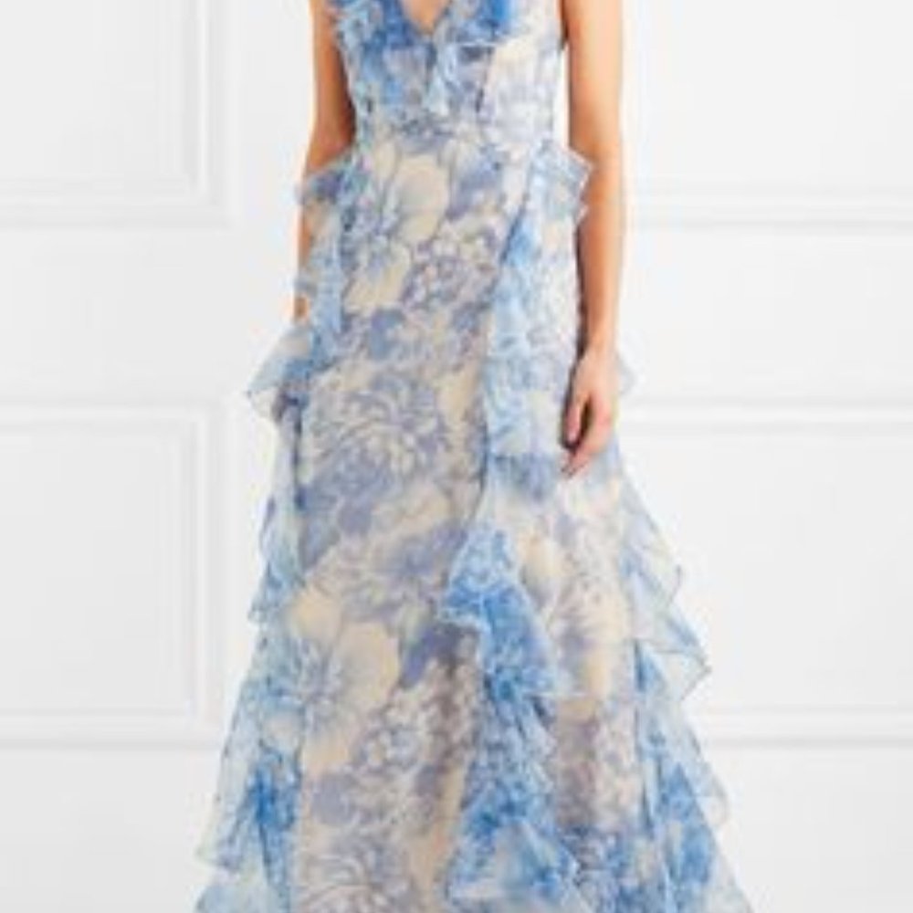 Brand Name Unknown- Goddess Voulant Dress - Picture 3 of 16